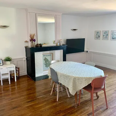 Proche Gare Et Centre-ville Apartman Chaumont